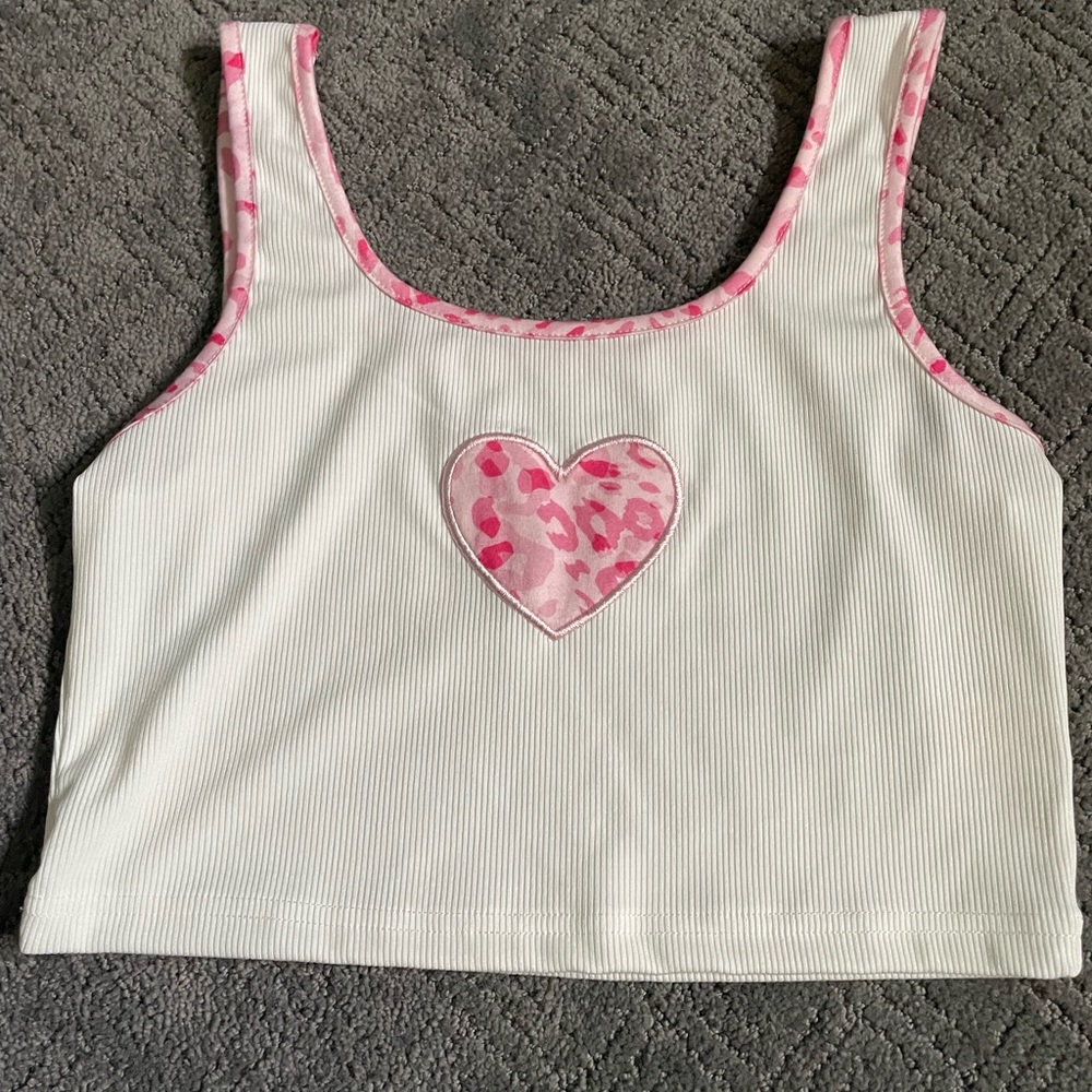White pink heart cropped tank